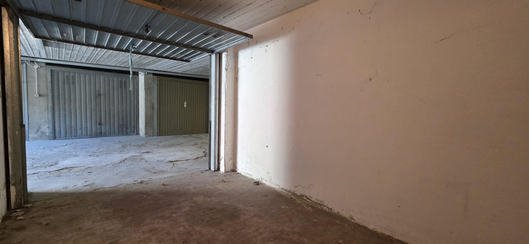 Box nel Centro di Saint Vincent - Immagine# 2