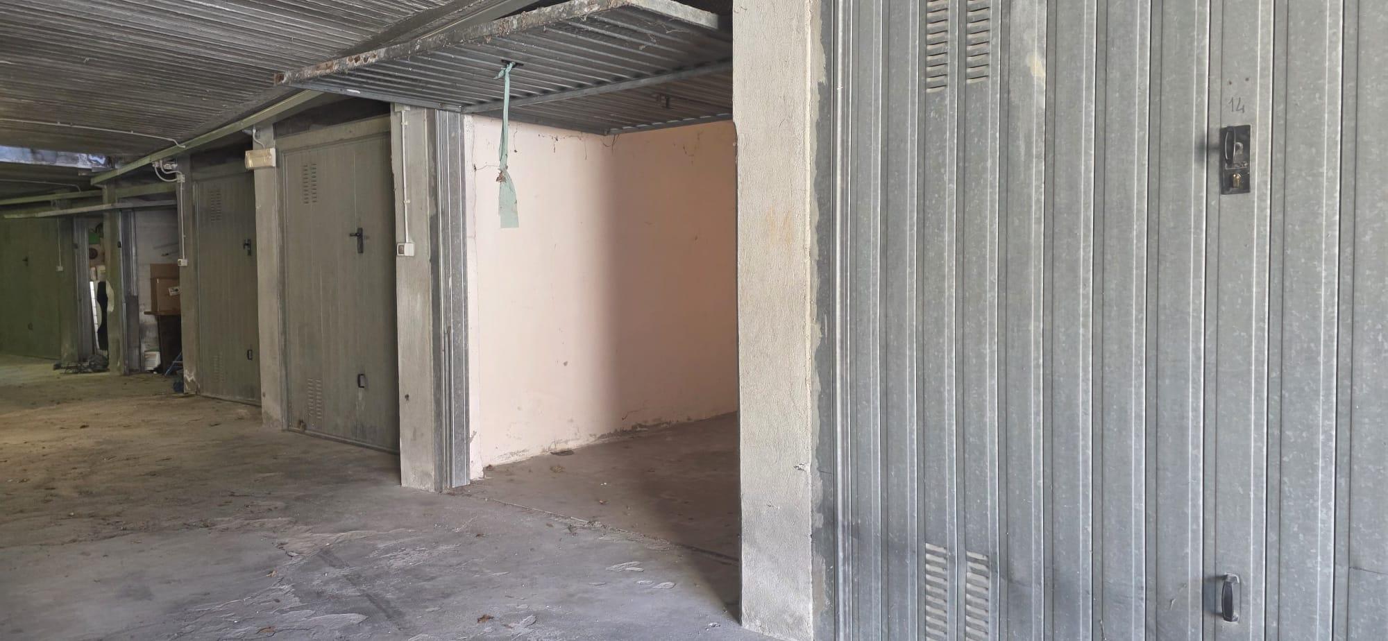 Box nel Centro di Saint Vincent - Immagine# 4